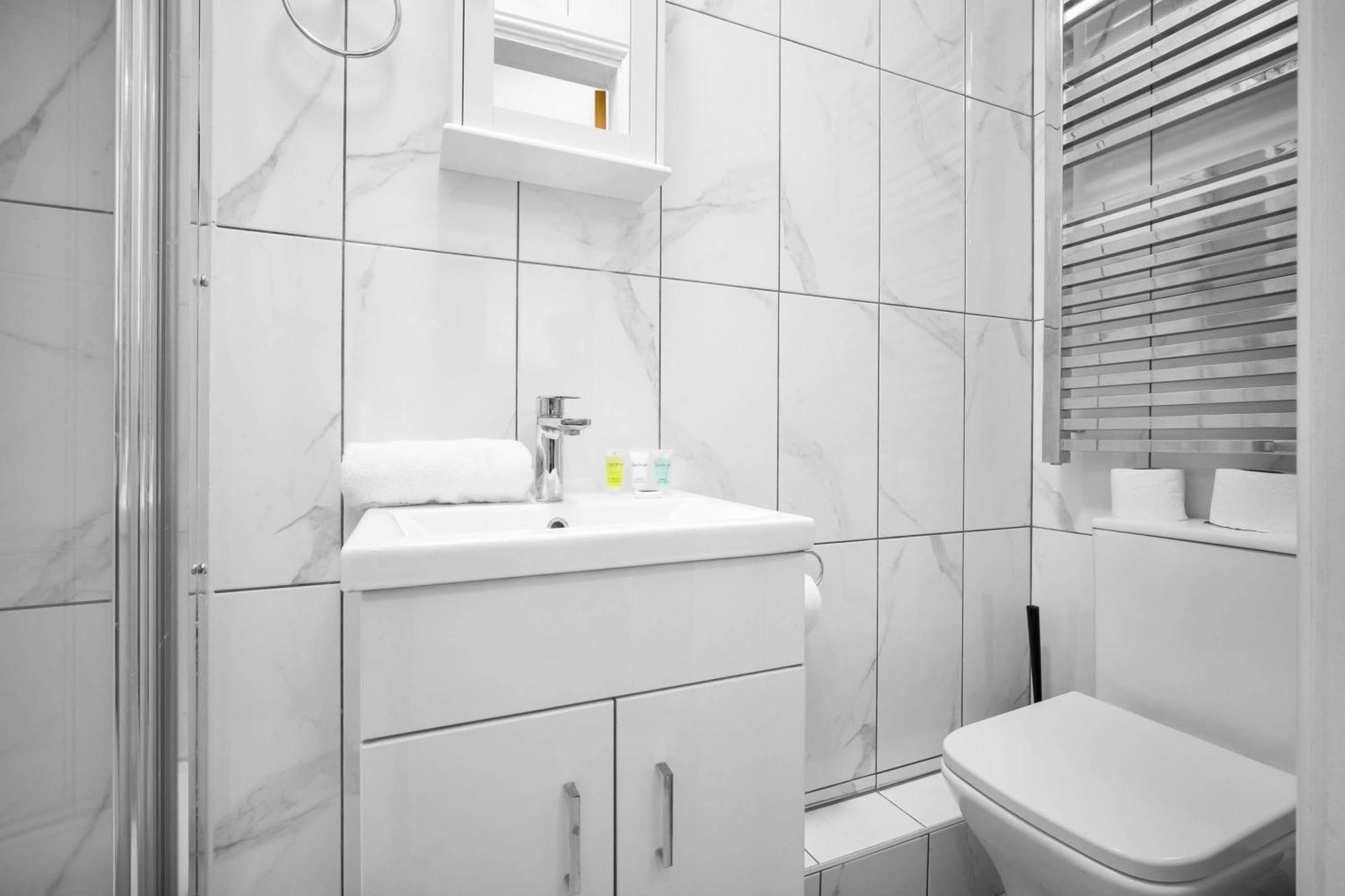 Luxury Apartment - Wifi - Smart Tv - Near City Centre - 2Mr Birmingham Ruang foto